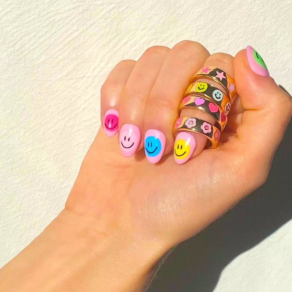 Fun ring bands